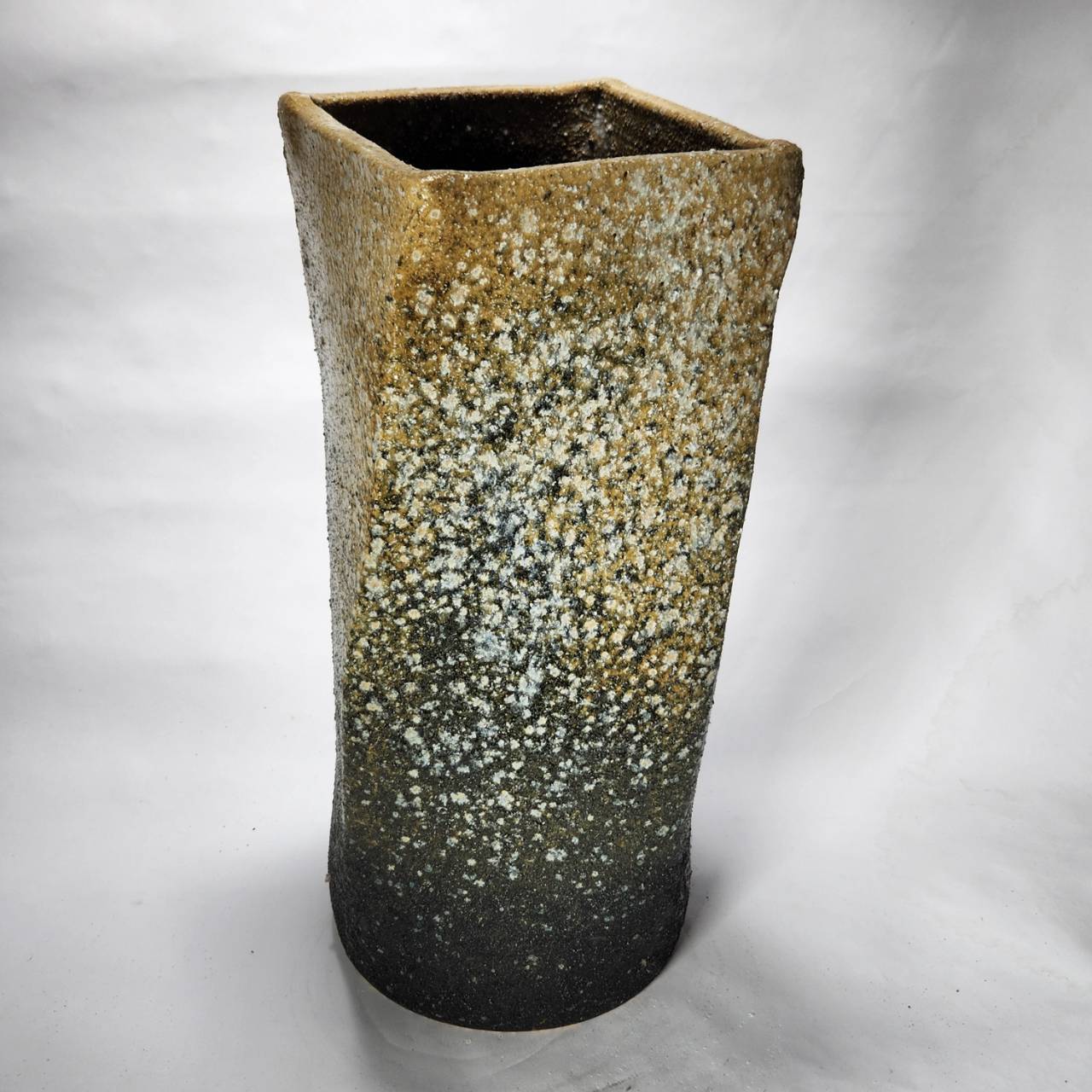 白窯変ひねり傘立 （信楽焼き・陶器・傘立て・梅雨・雨・玄関・収納