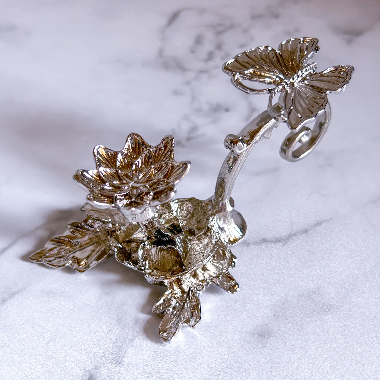 蝶々とお花のスフィアスタンド/シルバー