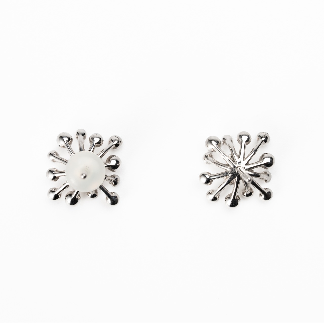Silver pierced earrings SMA28ピアス
