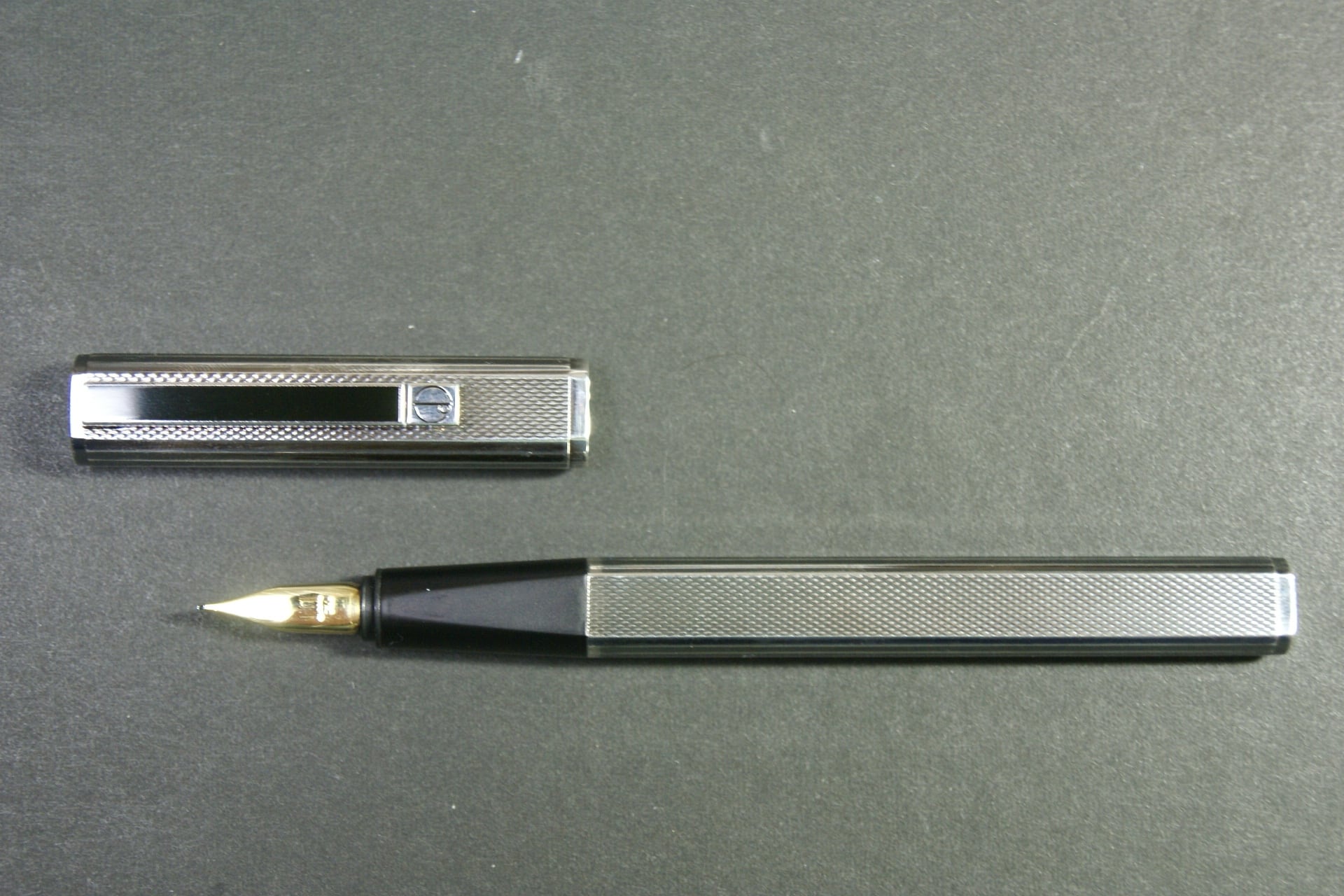 80s ダンヒル ドレス シルバープレート DUNHILL （細字） 18K 01077