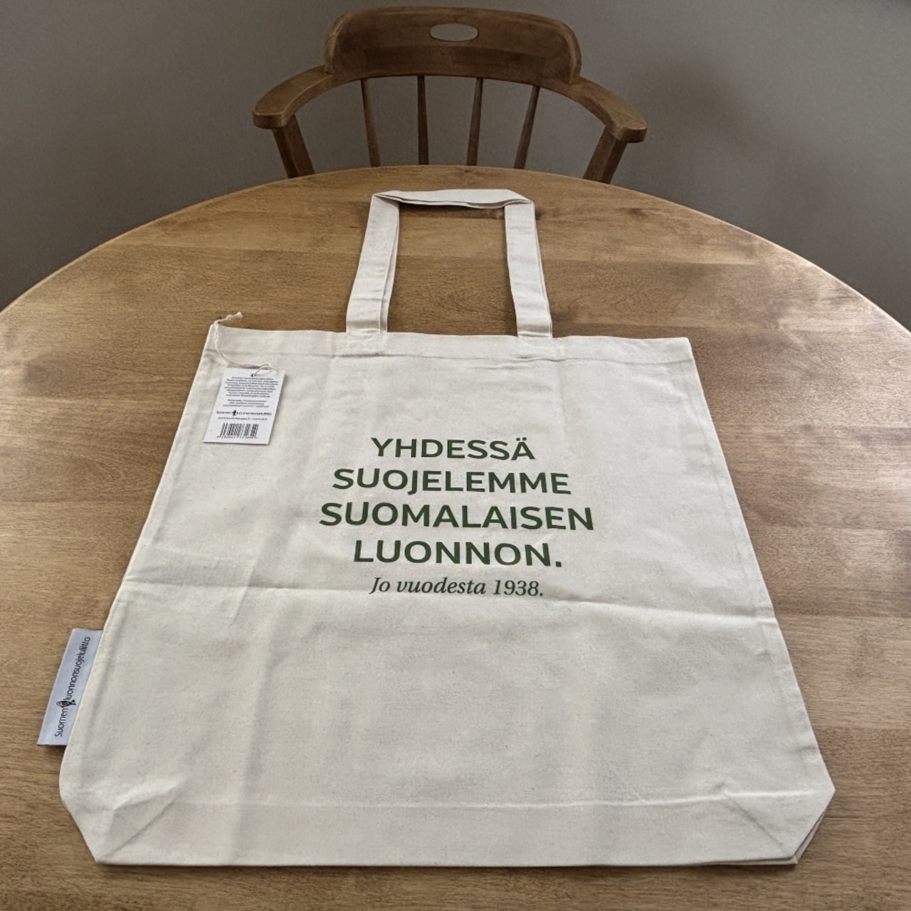 【フィンランド自然保護協会】エリック・ブルーン アザラシロゴ トートバッグ ホワイト