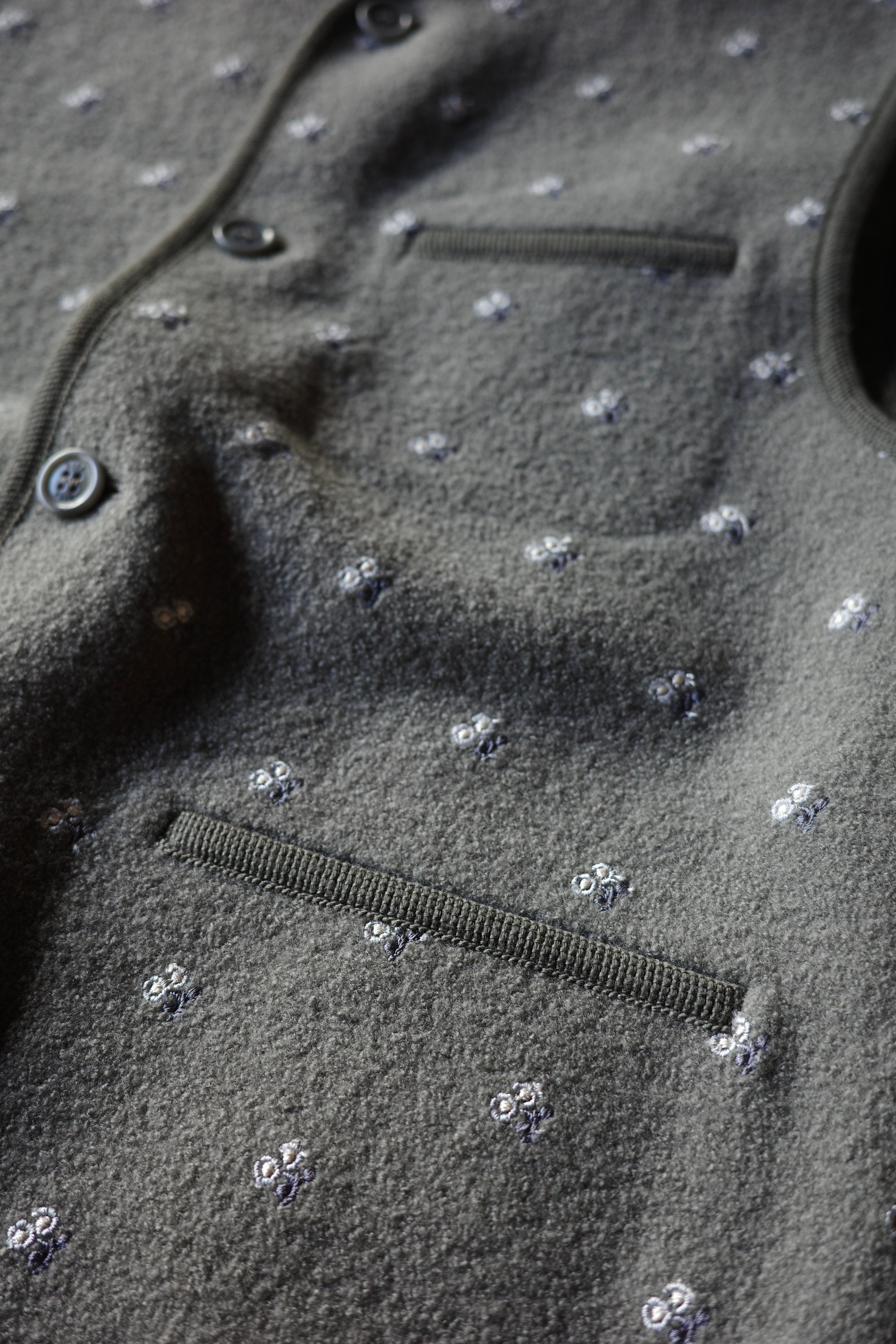 RIER【WALKER GILET -CAMOSCIO FLOWERS DENSE- 】 | lloomm