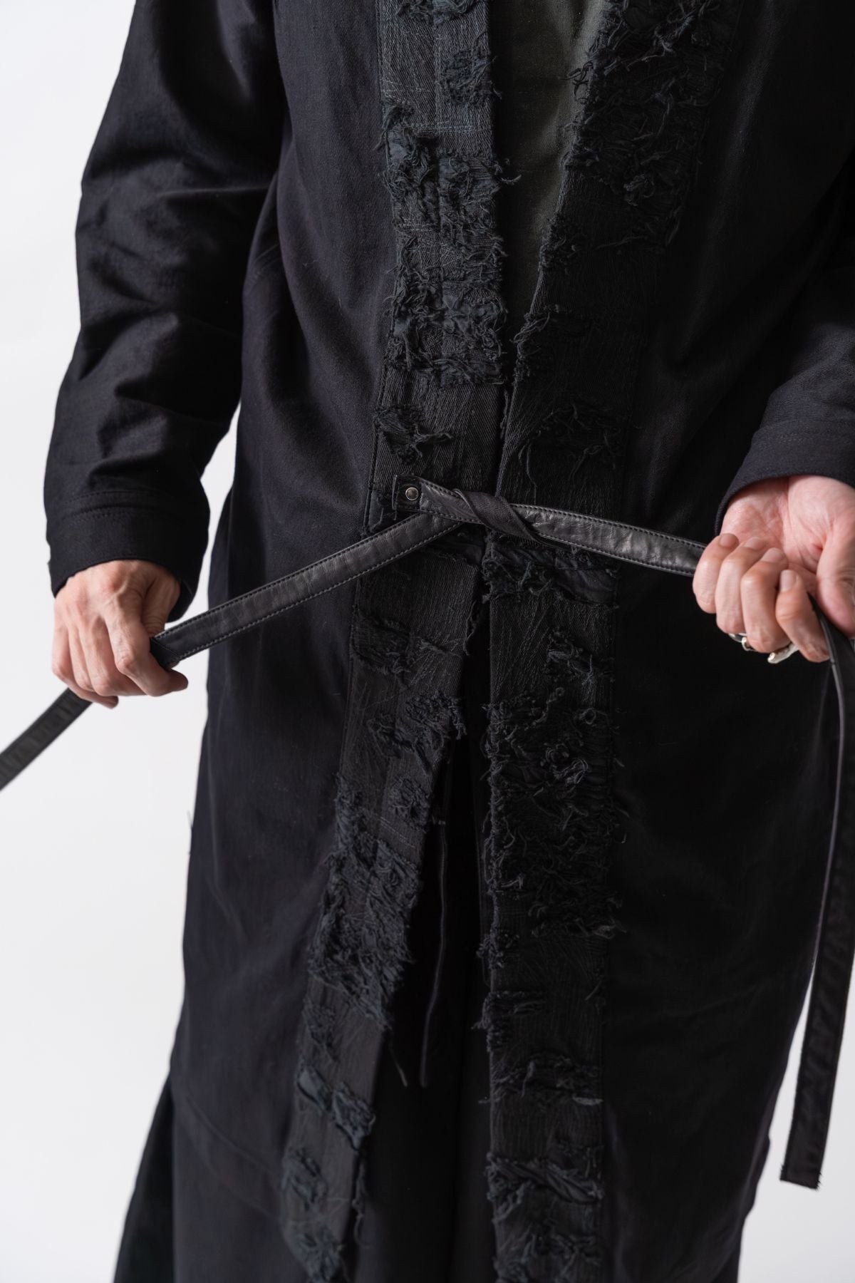 数量限定】特注ダメージ刺繍を纏う— ブラックデニム羽織｜破 / BLACK