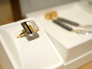 ホメラレジョウズ＃００２ring