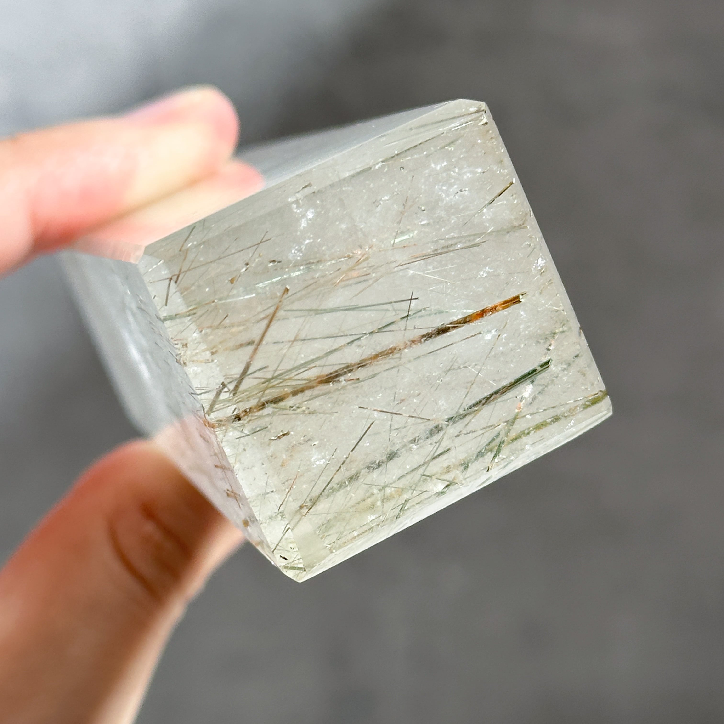 マルチルチルクォーツ タワー 04◇ Multi-Rutile Quartz ◇天然石