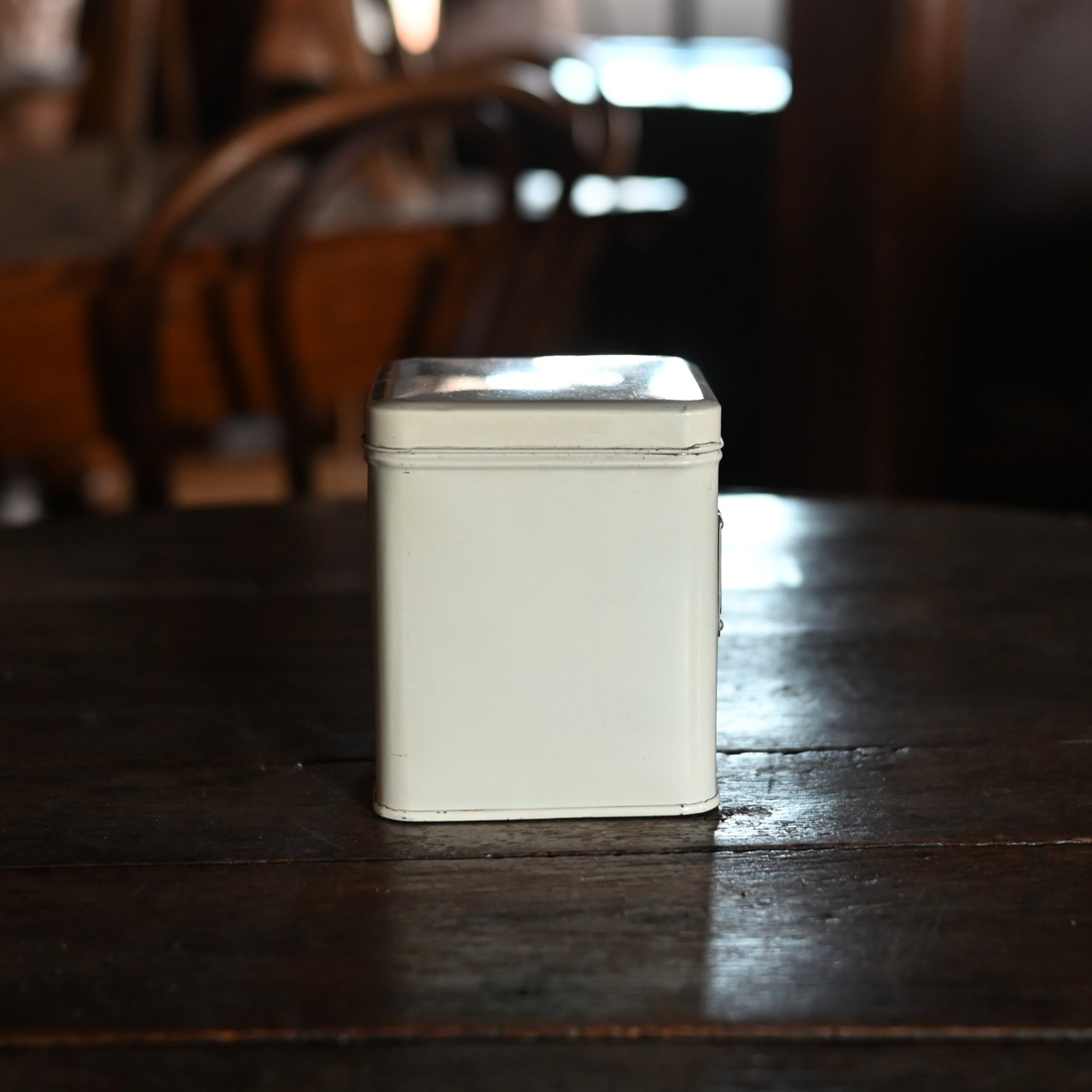 Tin Can / ティン カン【B】〈 缶・小物入れ・収納・店舗什器・アンティーク・ヴィンテージ 〉114347