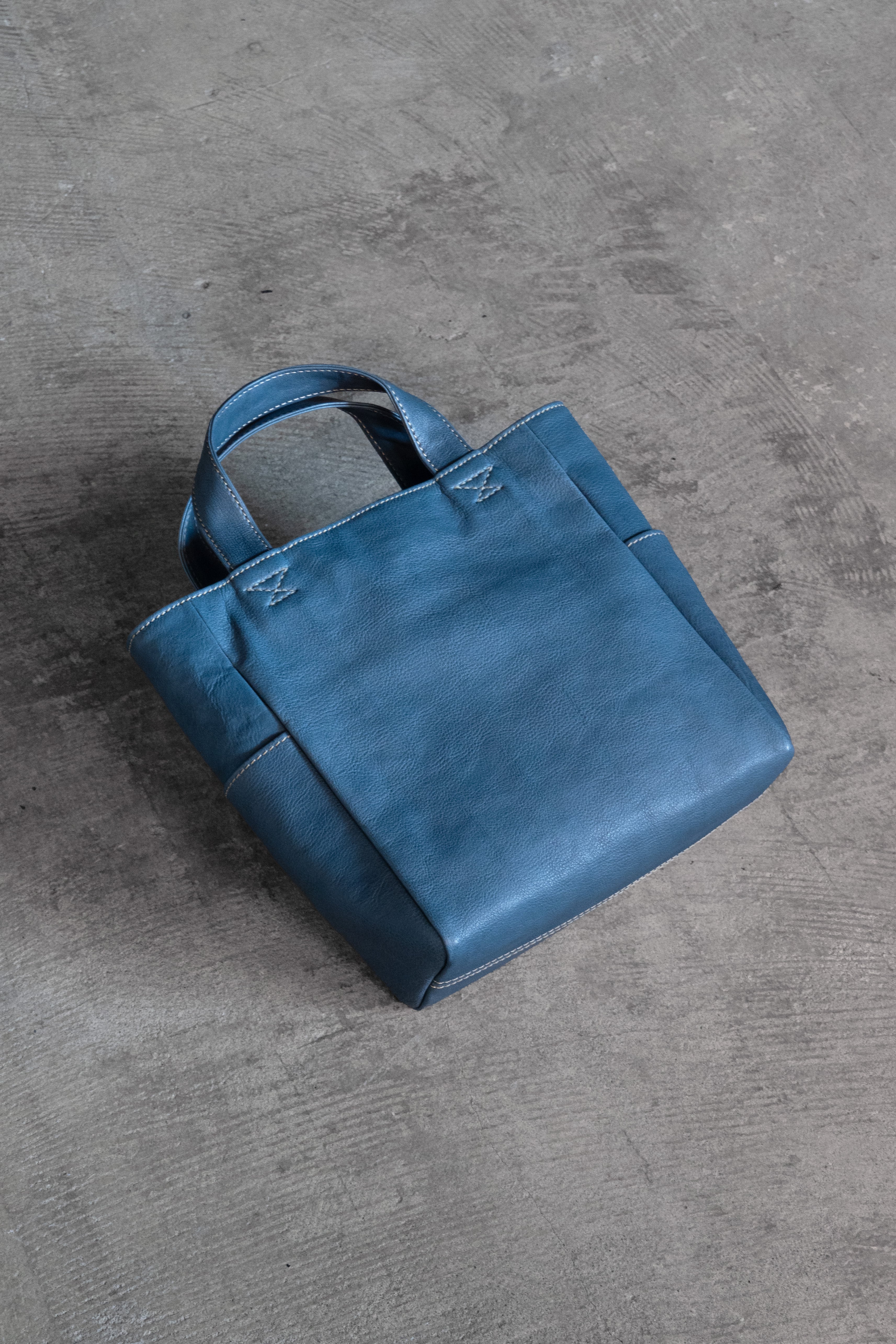 Tote bag 01 / M【送料無料】 | 高級皮革ならminca｜栃木レザーの