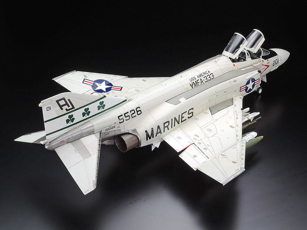 タミヤ1/32マクダネルダグラスF-4J ファントム2 【公式通販】