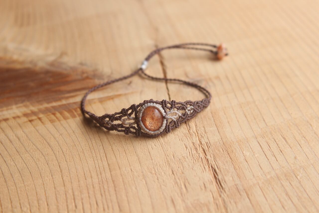 Sunstone micro macrame bracelet