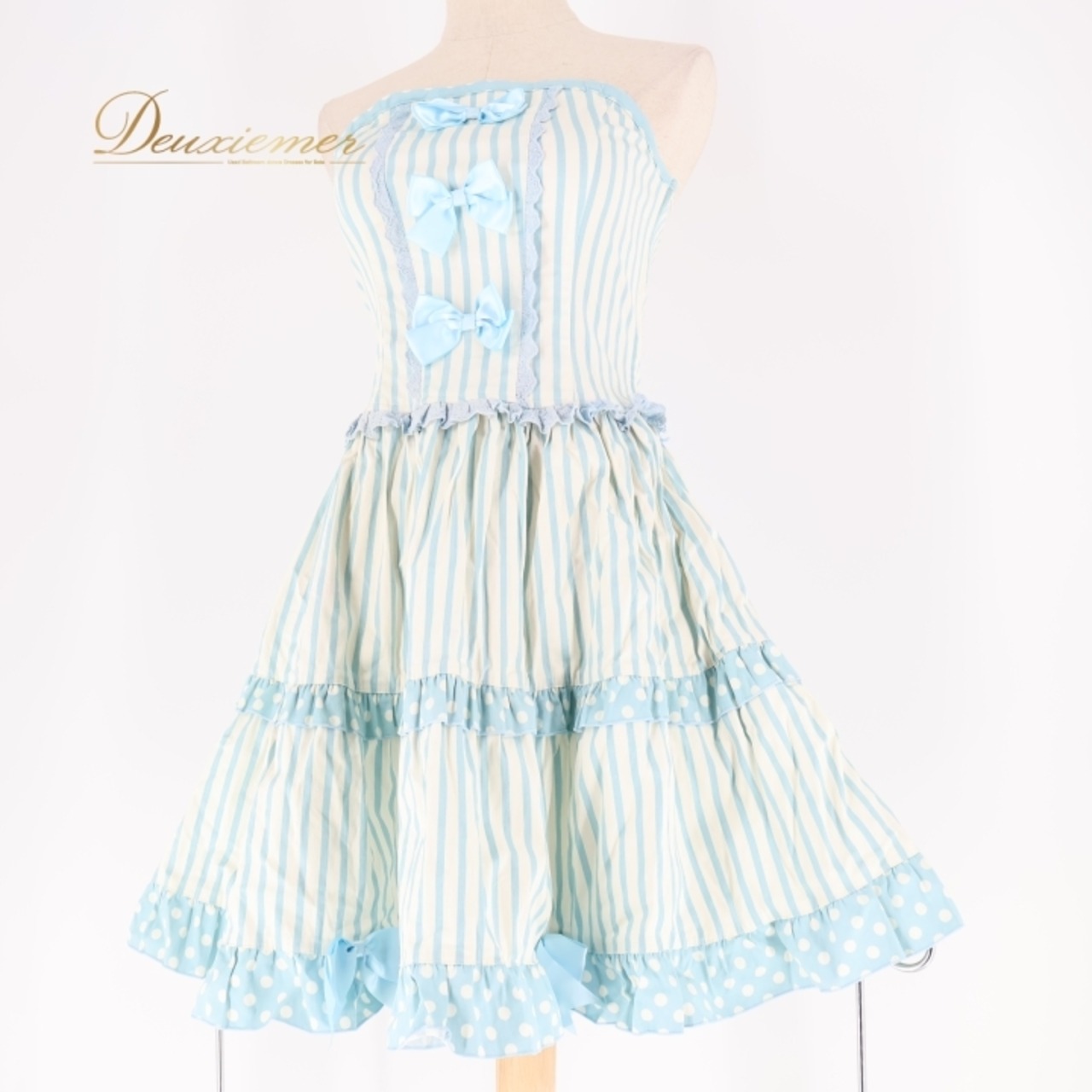 ロリィタ まとめ売り 2点セット BODY LINE ボディライン ジャンスカ ワンピース ロリータ 編み上げ リボン フリル ストライプ 王道 ピンク 水色 フリーサイズ コスプレ 撮影 かわいい ピンク系 ブルー系 ロリータ服 セット販売 ファッション ストライプ柄 リボン付き コスプレ衣装 ロリィタスタイル 可愛いデザイン おしゃれ お揃い