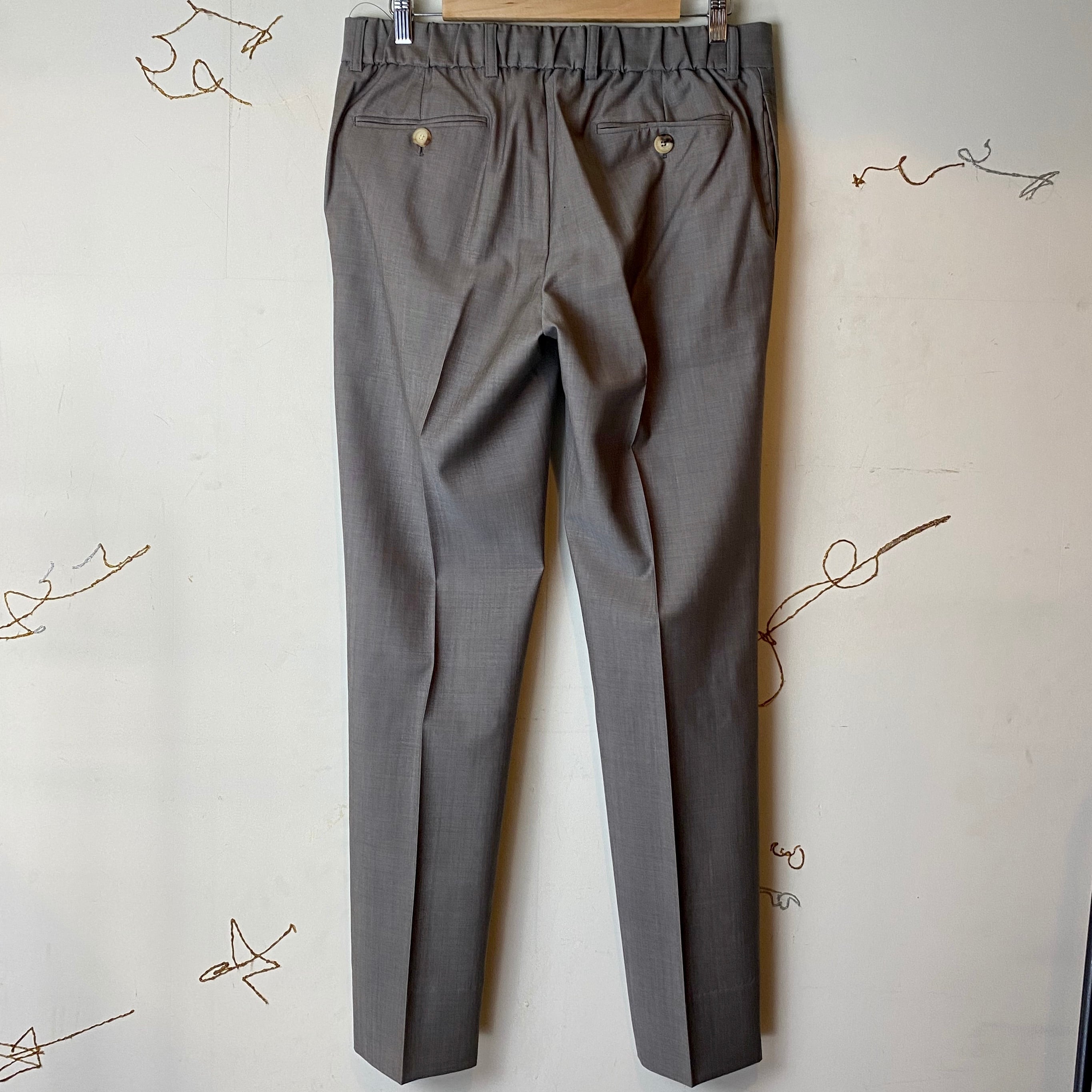 GIORGIO ARMANI no tucked easy slacks | NOIR ONLINE