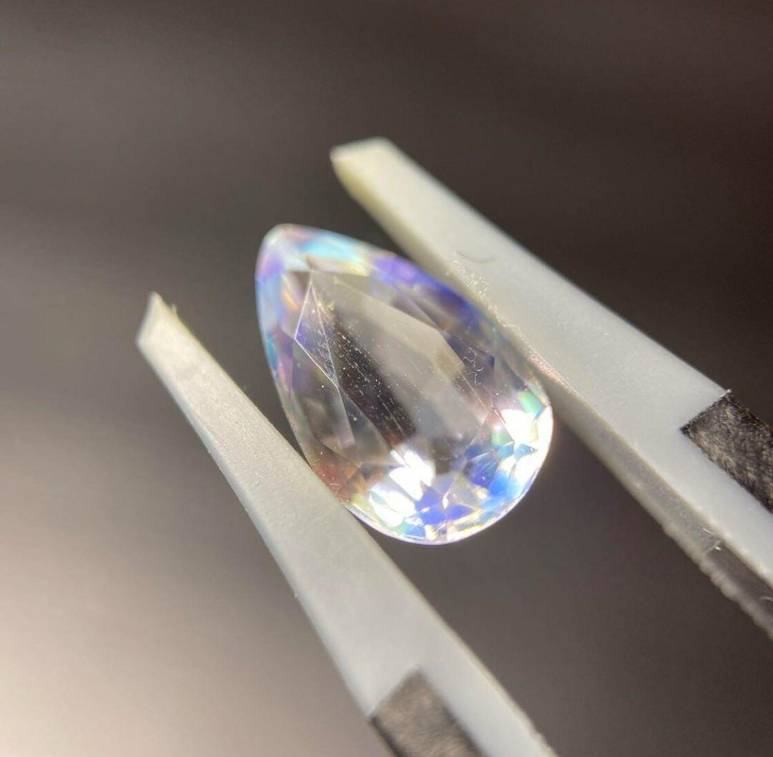 レインボームーンストーン 1.20ct 宝石 ルース | Pay ID