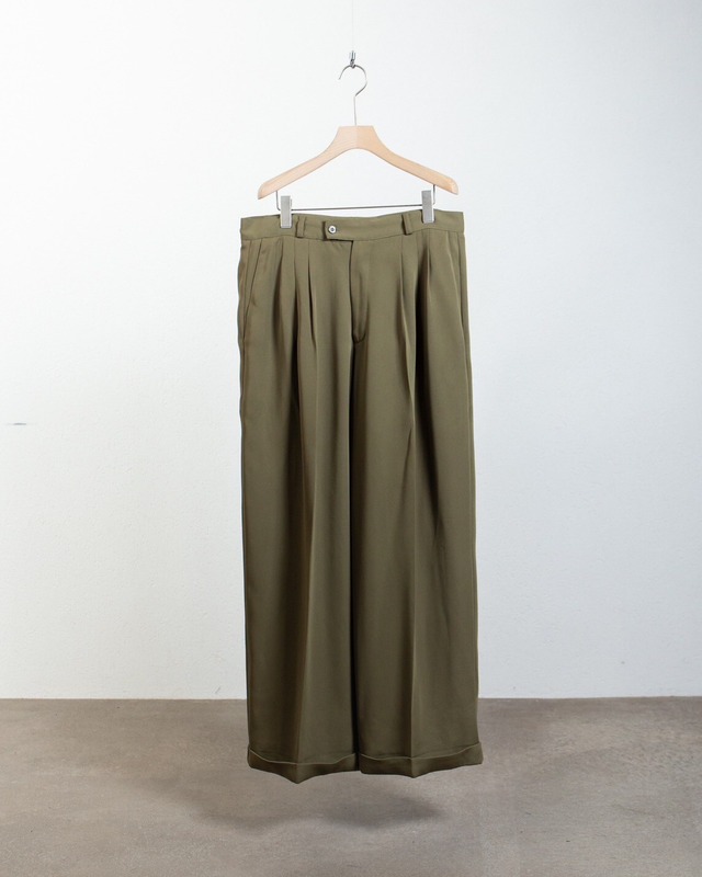 baggy silhouette tuck trousers / Made in USA