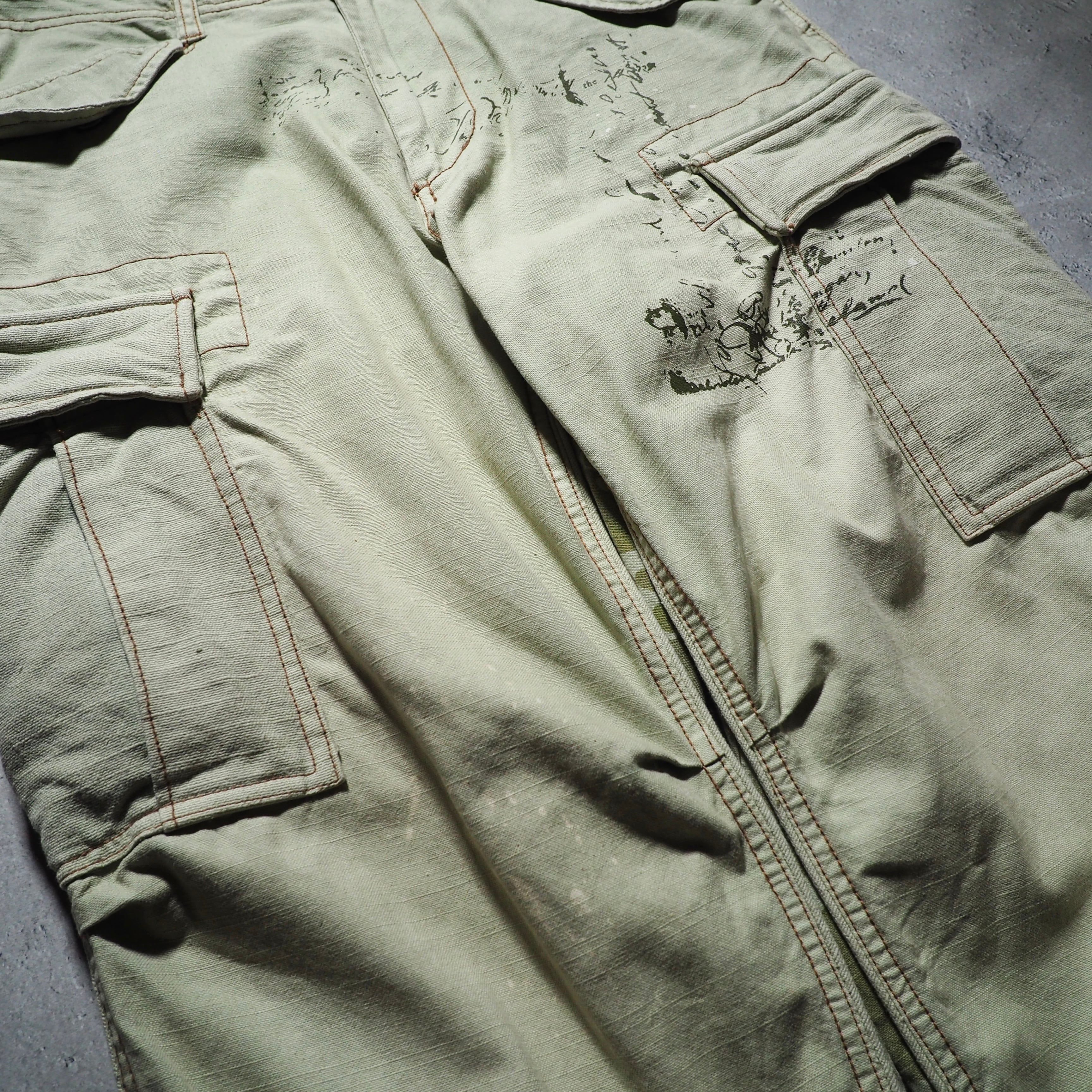 ” AVIREX ” ” Special ” Camouflage × painted Design military cargo pants
