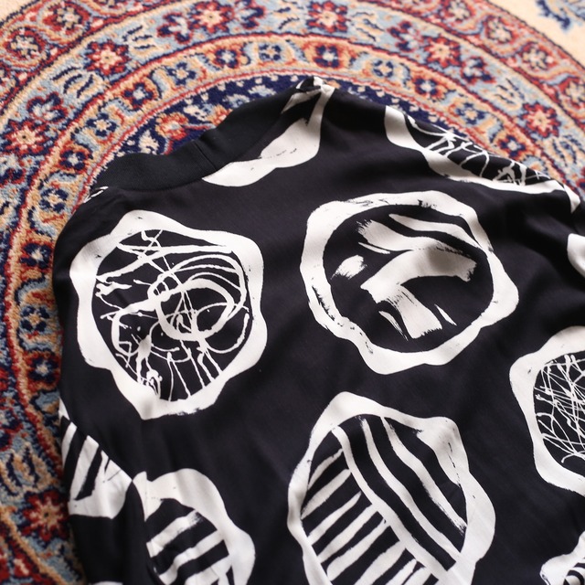 "monokuro"  loose silhouette l/s easy jacket