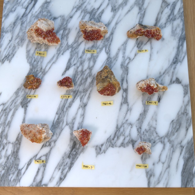 【情熱と行動を呼び覚ます“火の鉱石”】バナジナイト T41_1