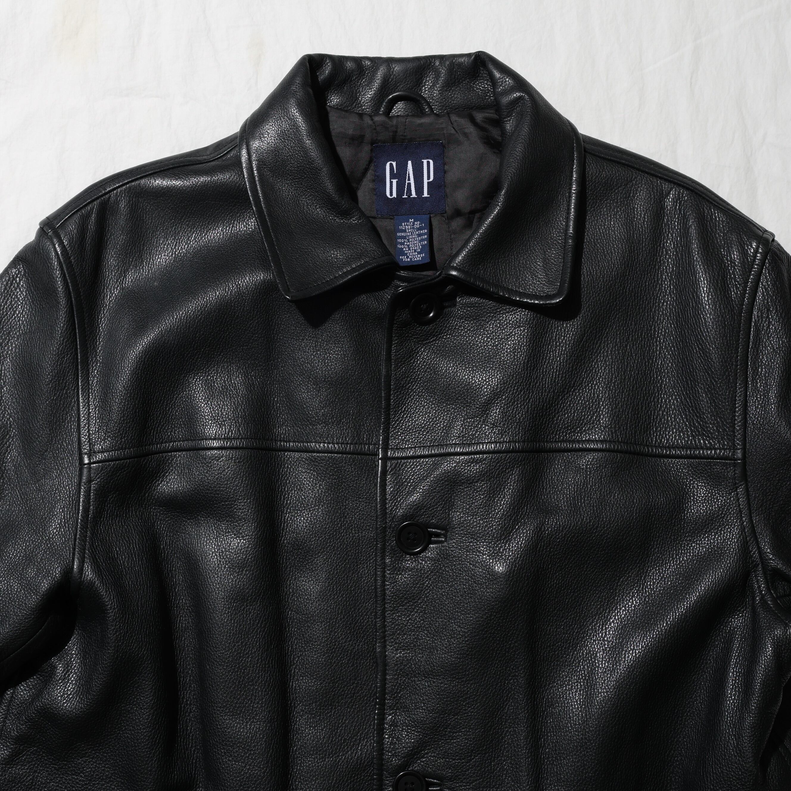 極美品 OLD GAP 牛革 レザージャケット M オールドギャップ 黒 極美品 OLD GAP 牛革 レザージャケット M オールドギャップ 黒