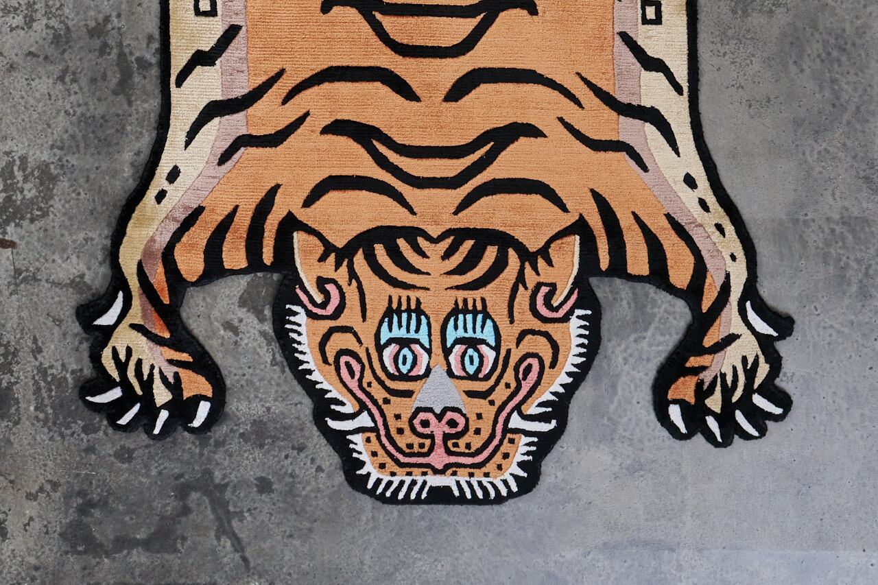 Tibetan Tiger Rug 《Mサイズ•シルク・オリジナル3・トラディショナル