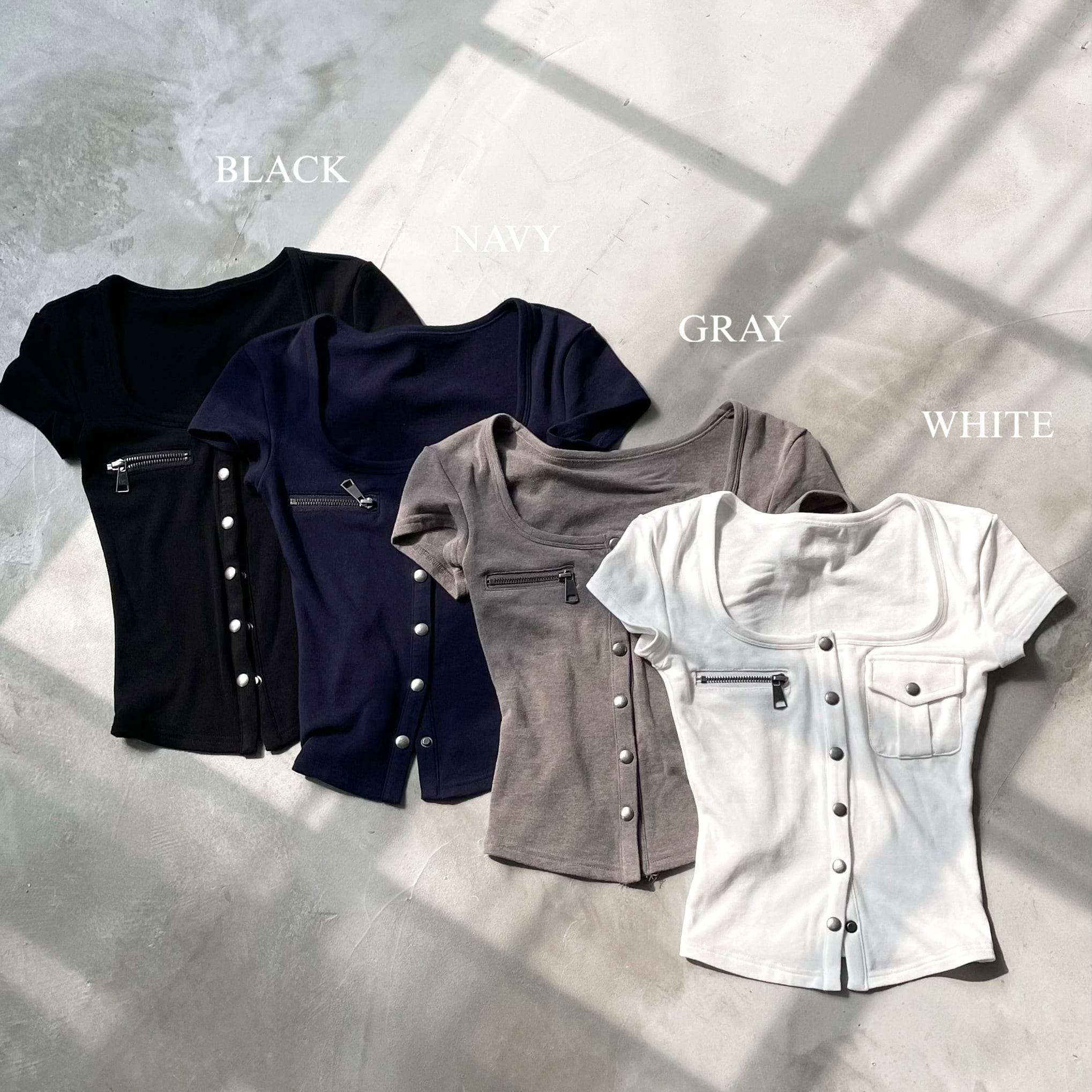 即納】Front stud design T-shirt【4カラー】 | GIENGE［ジーアング］