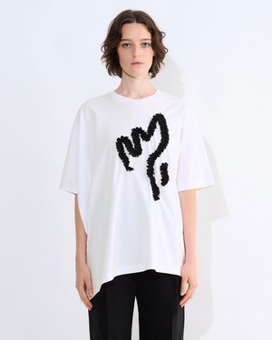 【Christian Wijnants 】TIMSHA OVERSIZED ASYMETRICAL T-SHIRT WITH APPLICATION