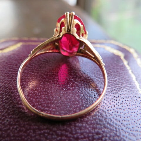 アンティーク K18合成ルビーの繊細なリング