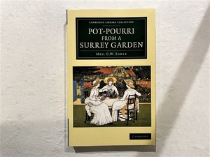 【PM028】Pot-Pourri from a Surrey Garden  / display book