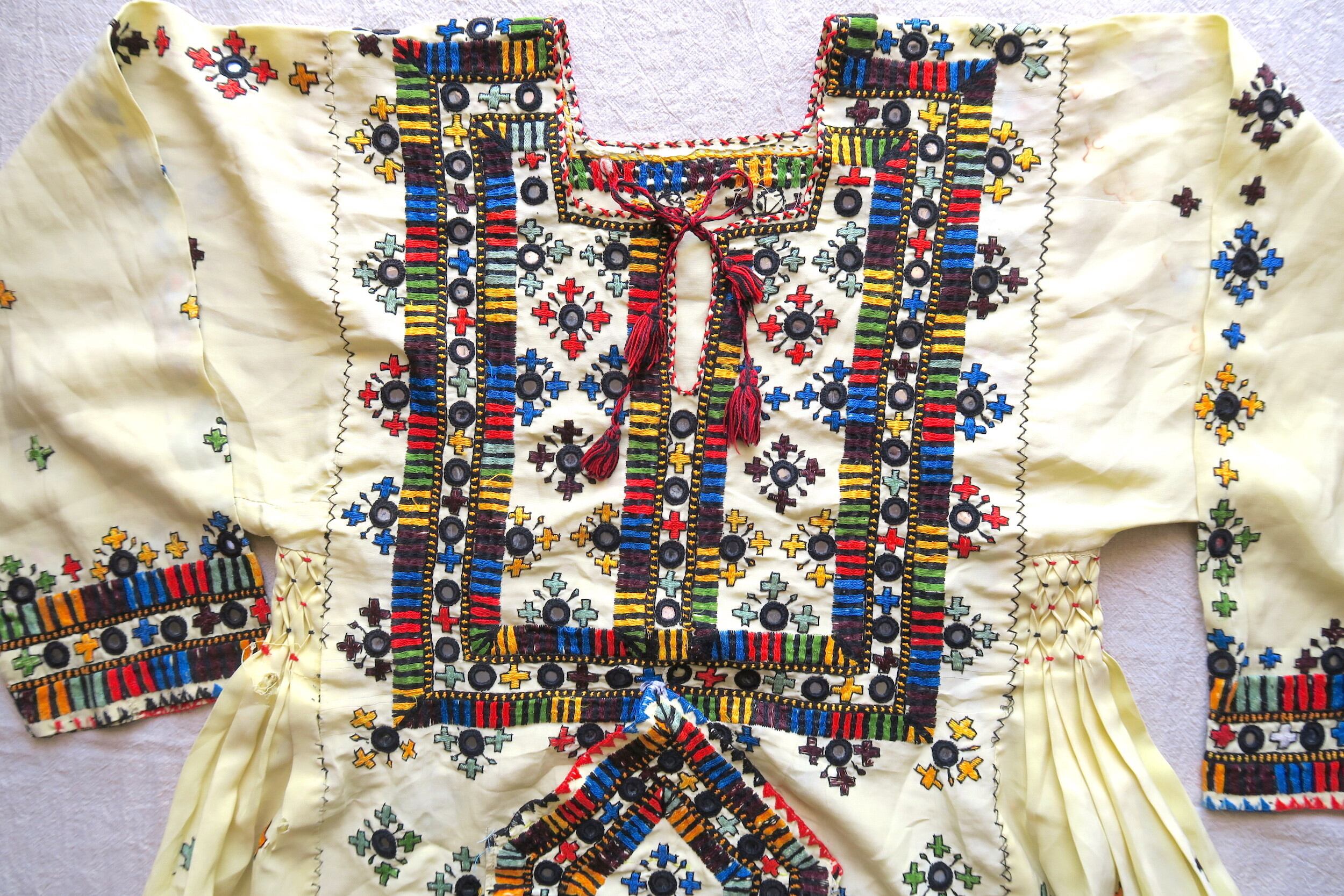 バロチスタンドレス(クリームレモン)