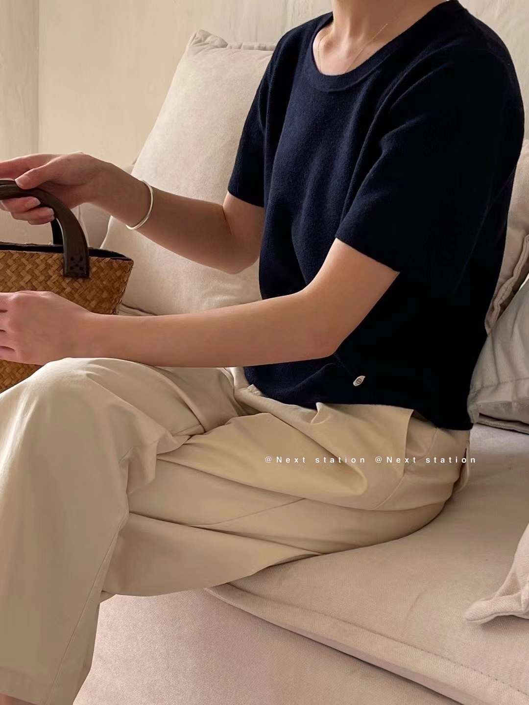 半袖リブニット AJ22155-2330