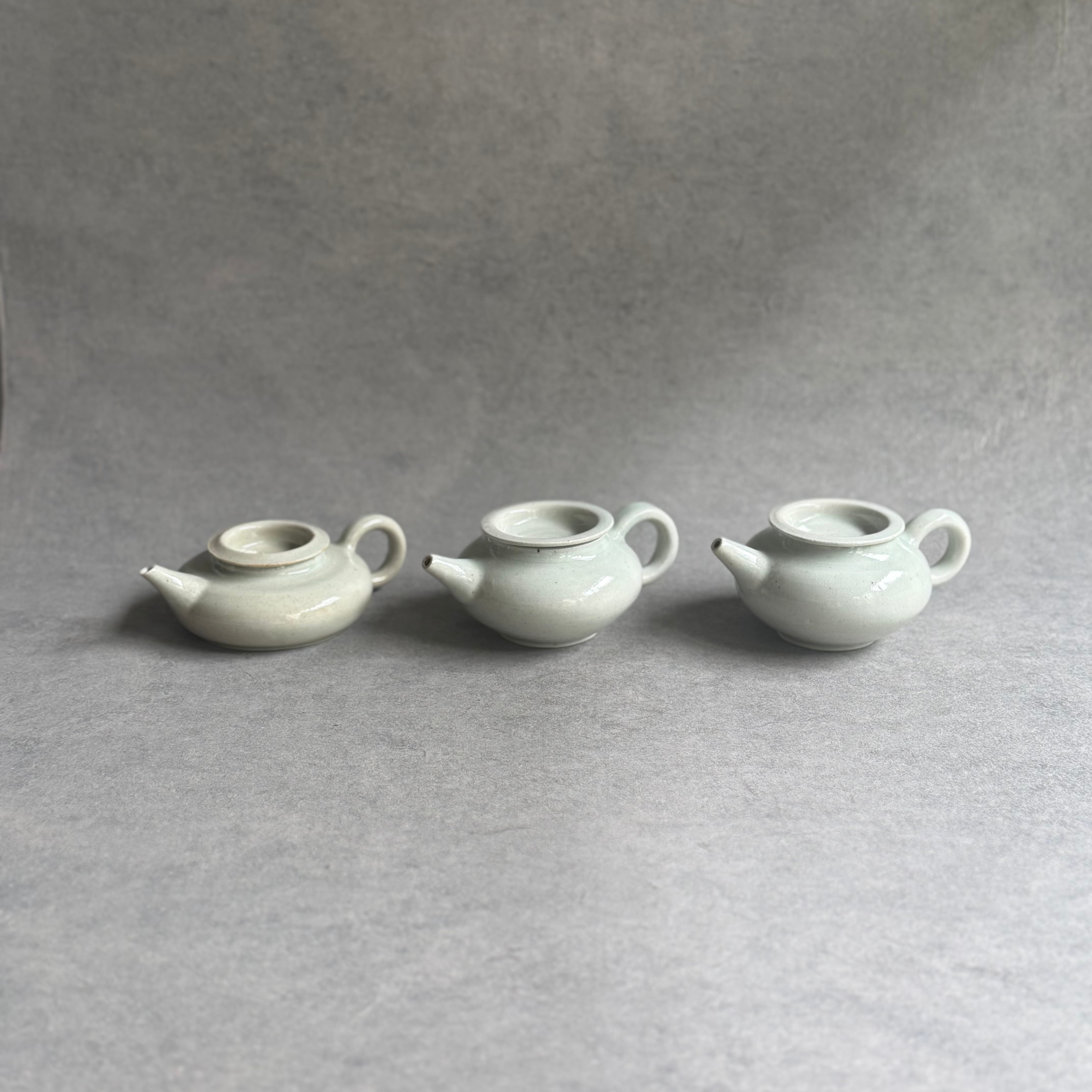 日高伸治 白磁茶壺 M | gallery 一白