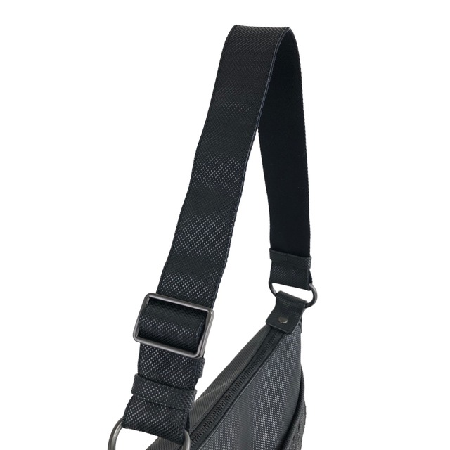 Bottega Veneta ボッテガ・ヴェネタ ショルダーバッグ ブラック ナイロン ホーボー vintage ヴィンテージ オールド igdbse