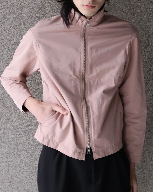 【PRADA】short length zip-up blouson