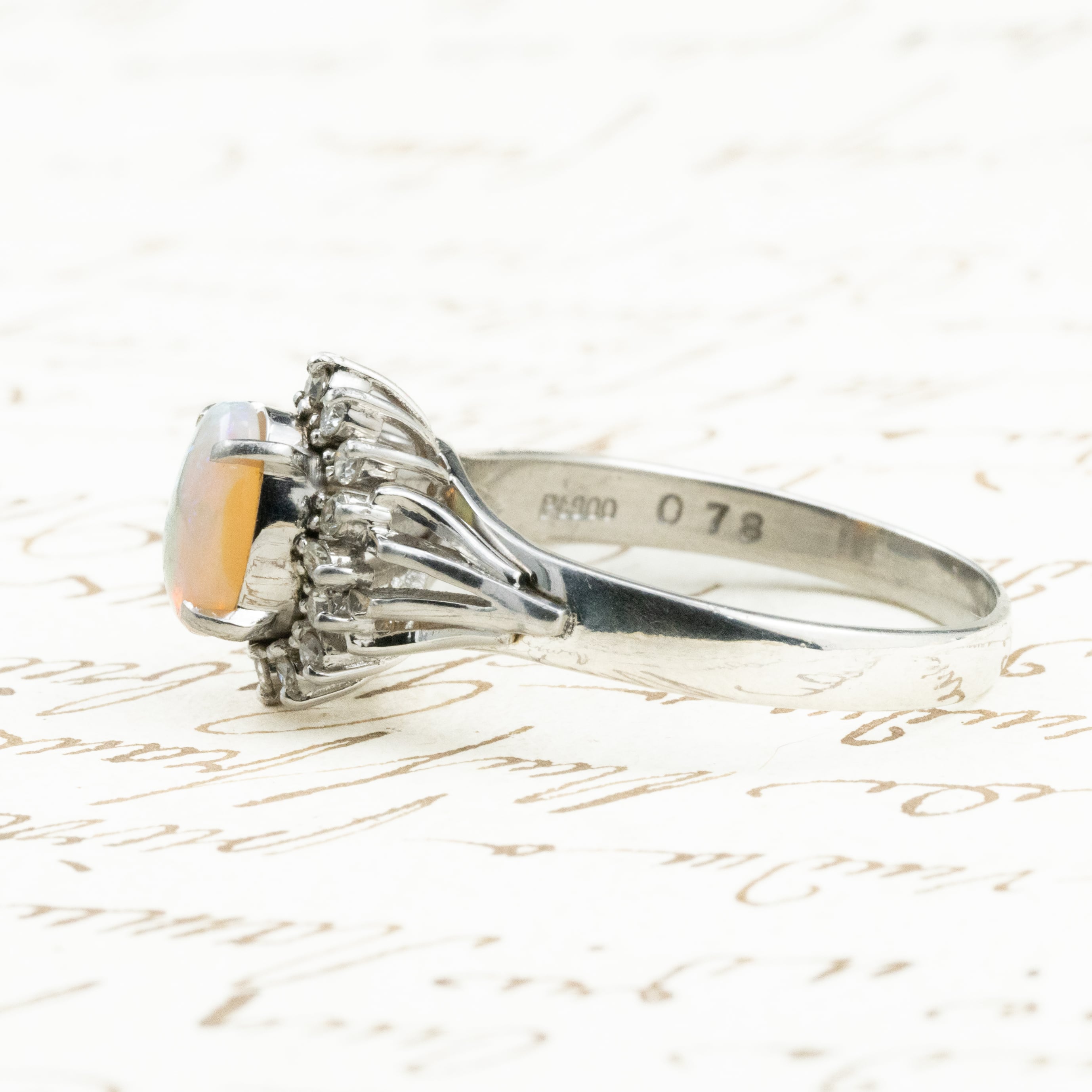 昭和ジュエリー オパール ダイヤモンド リング Pt900 0.78ct