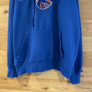 【STADIUM ATHLETICS】カレッジ スウェット パーカー フーディ 刺繍ロゴ ボイシ州立大学 Boise State Broncos football M US古着