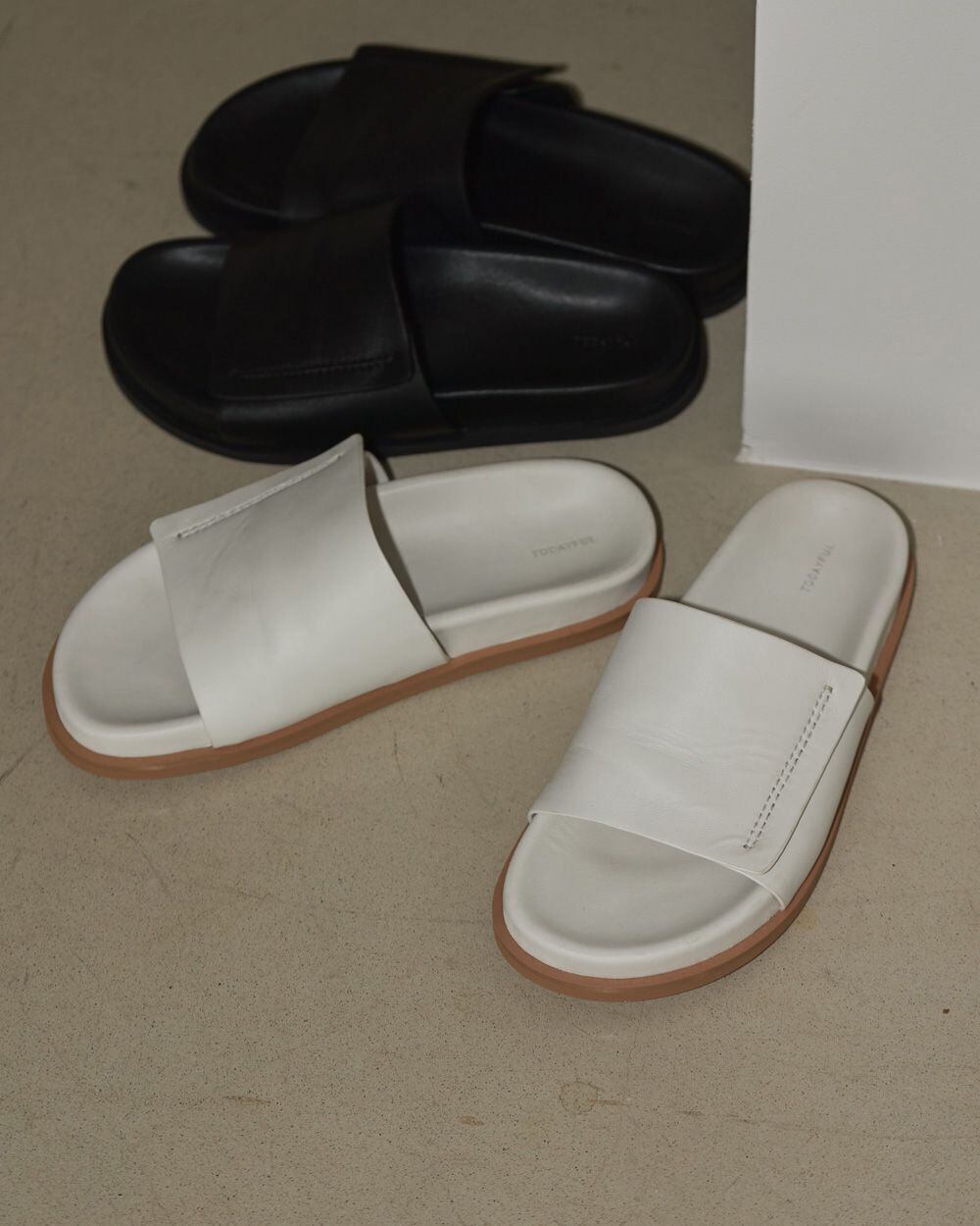 TODAYFUL Leather Slide Sandals レザーサンダル