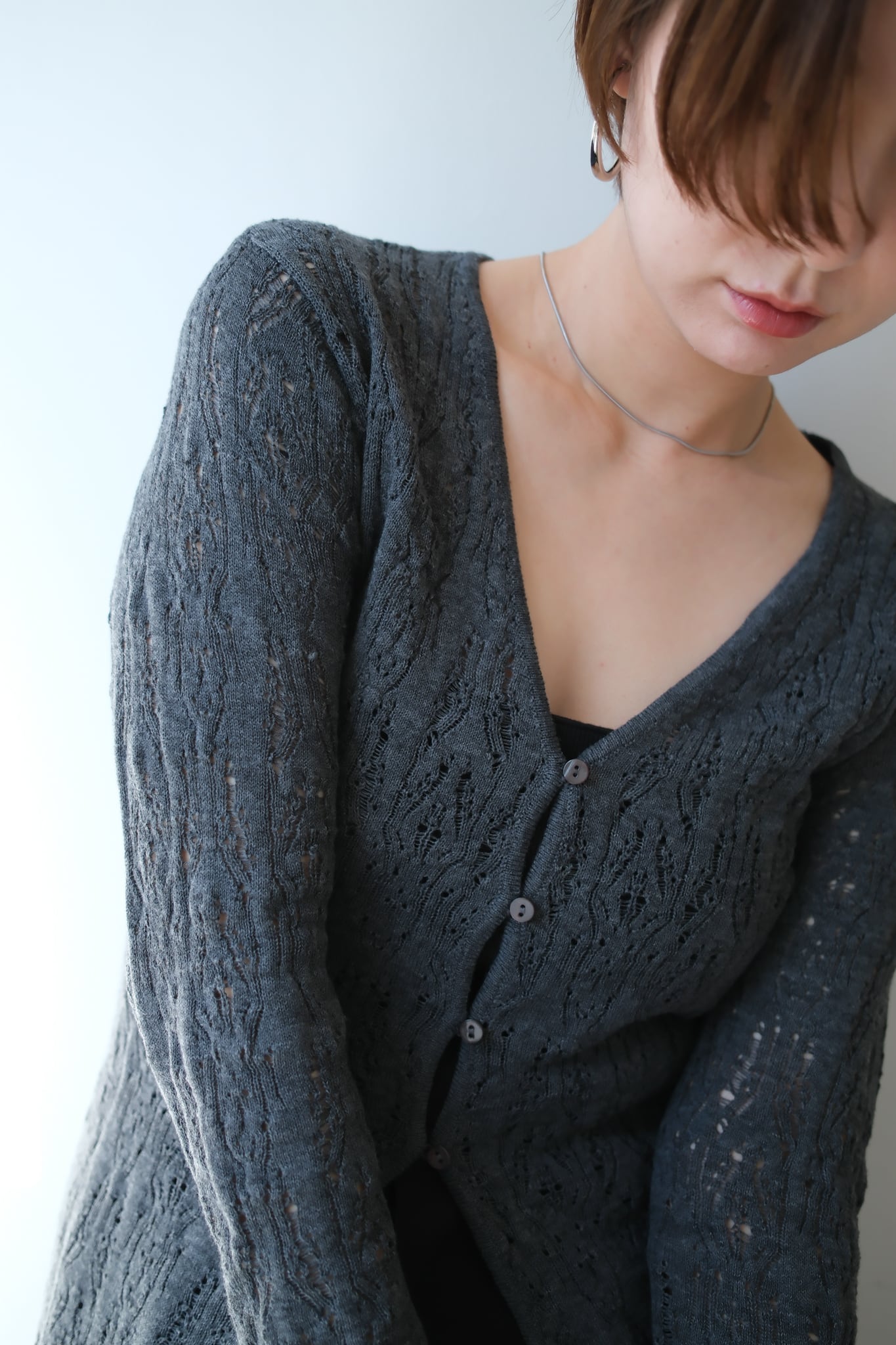 Hella crochet lace Vneck cardigan かぎ編みレースVネック