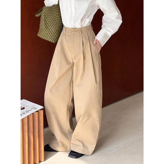 deep tuck volume slacks