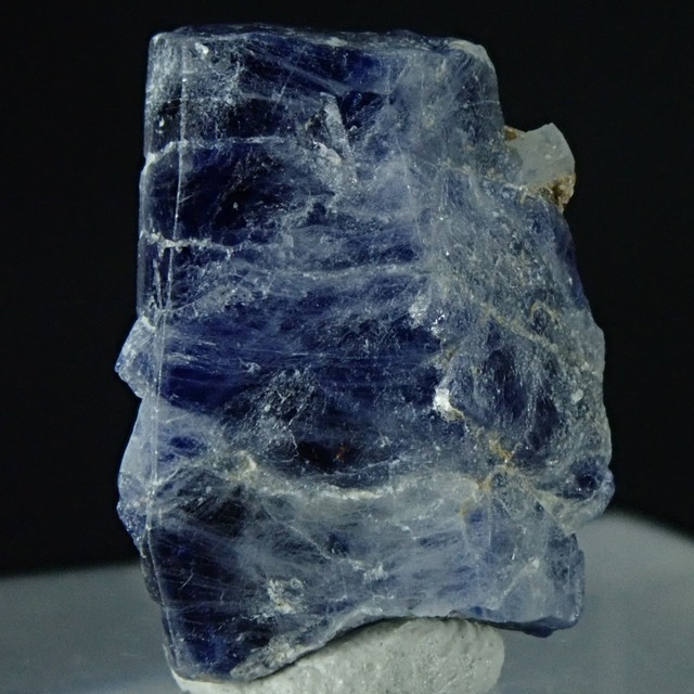 サファイア/蒼玉 | smoky83crystal 天然石・鉱物・パワーストーンの 