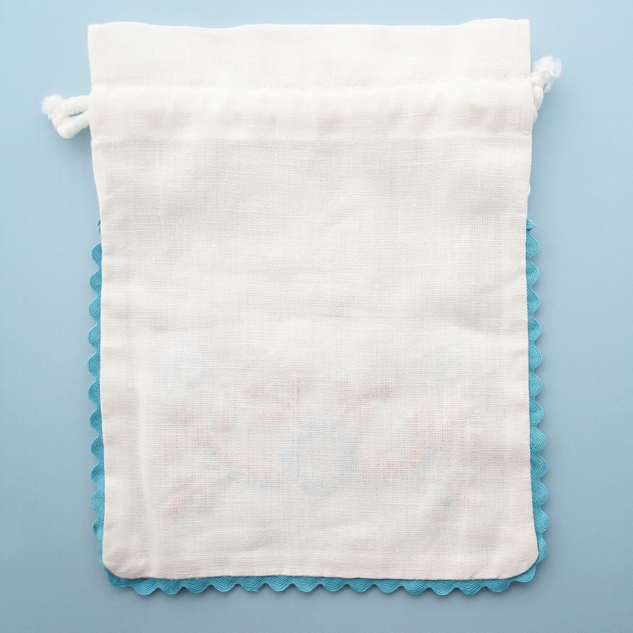 ポルトガル　伝統刺繍の巾着袋