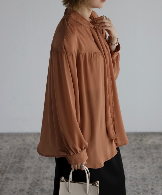 ボウタイジョーゼットブラウス