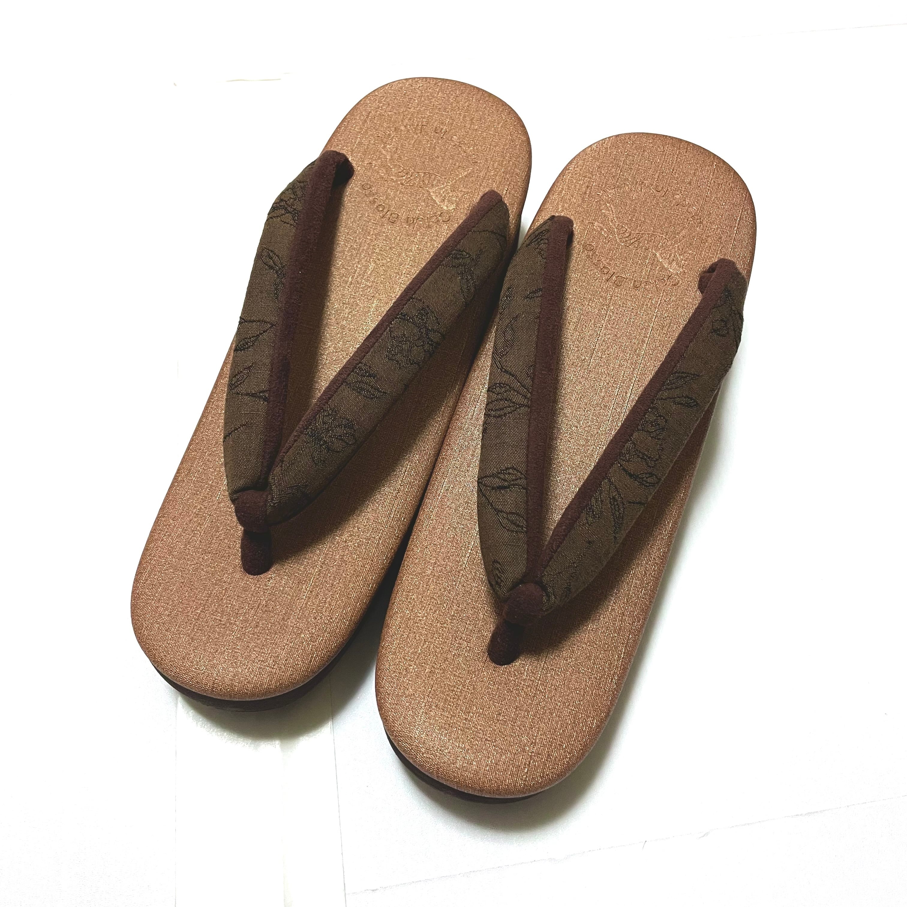 新品】菱屋謹製 カレンブロッソ 草履（Lサイズ） | cocoa