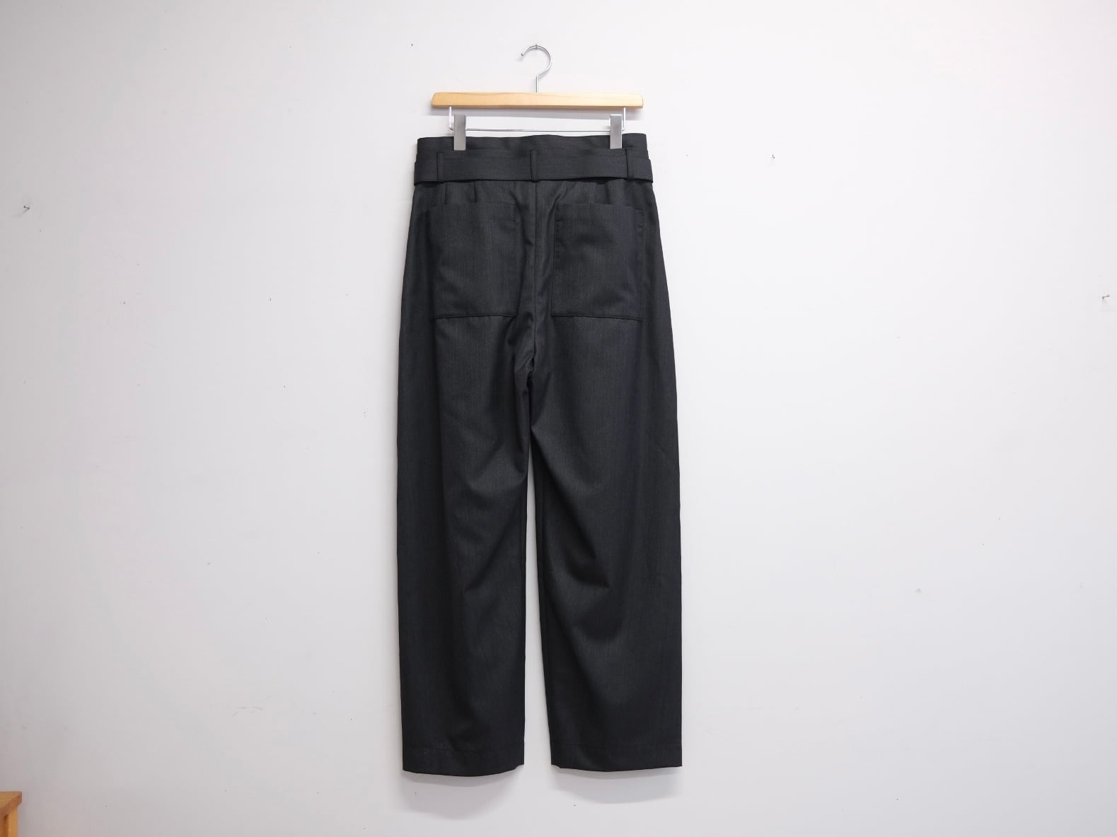 SEEALL “Unisex MANCHESTER PANTS “CHARCOAL | Lapel online store