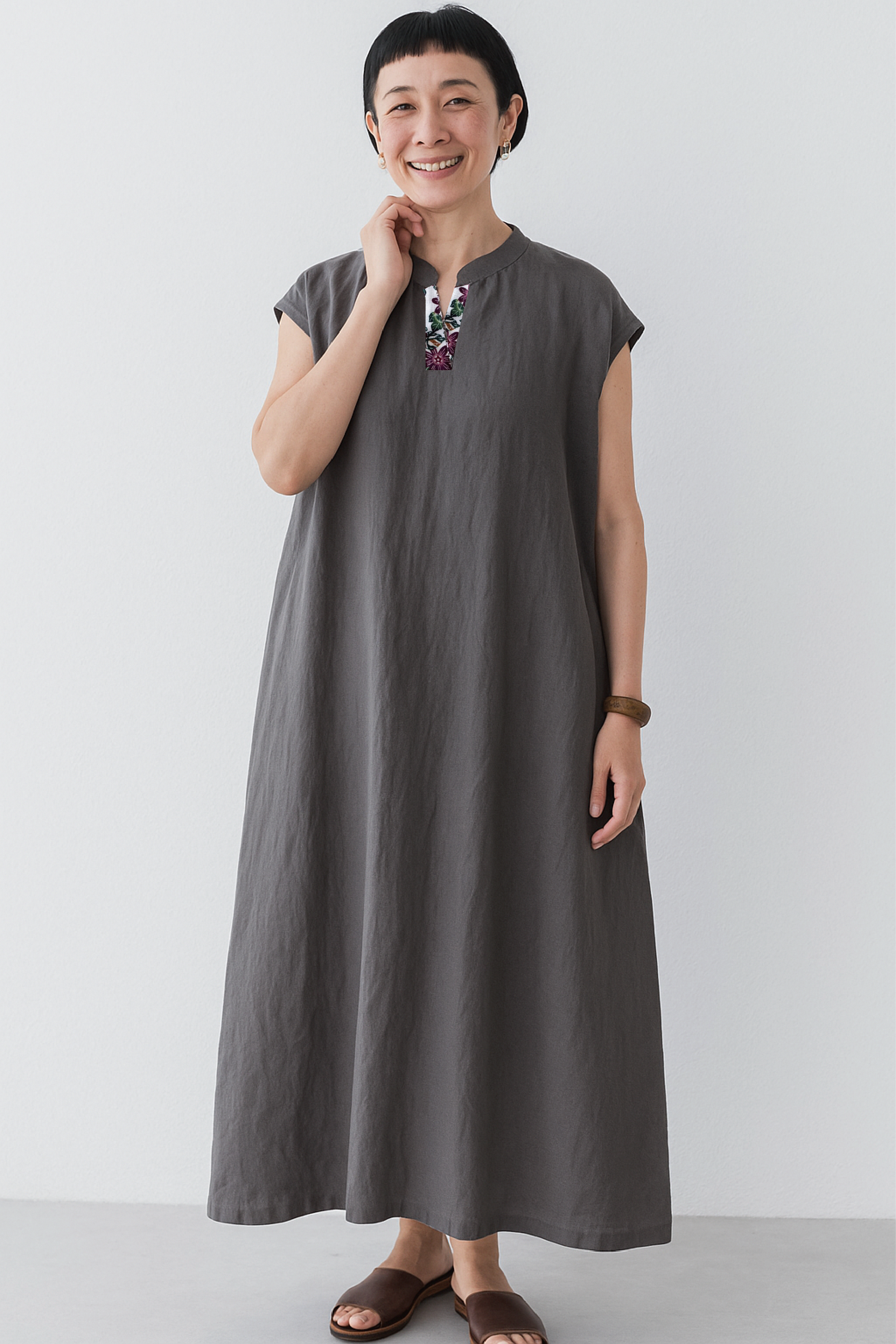 ふんわり揺れるナチュラル / フレンチスリーブワンピース