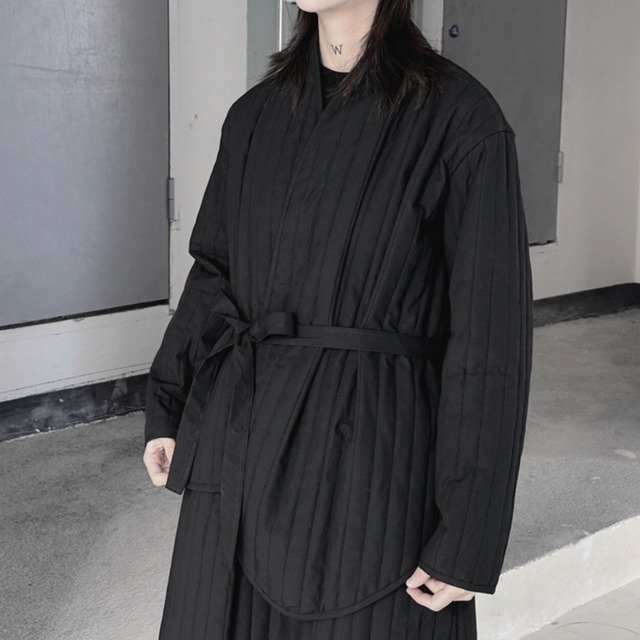 Asymmetric quilted short coat C0756