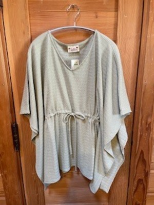 Kahiko カットソー