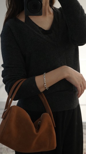 ベースレイヤーニット