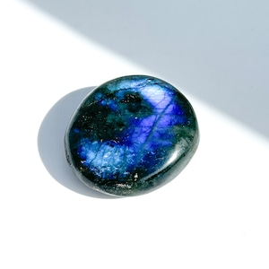 ラブラドライト パームストーン 33◇ Labradorite ◇天然石・鉱物・パワーストーン・インテリア