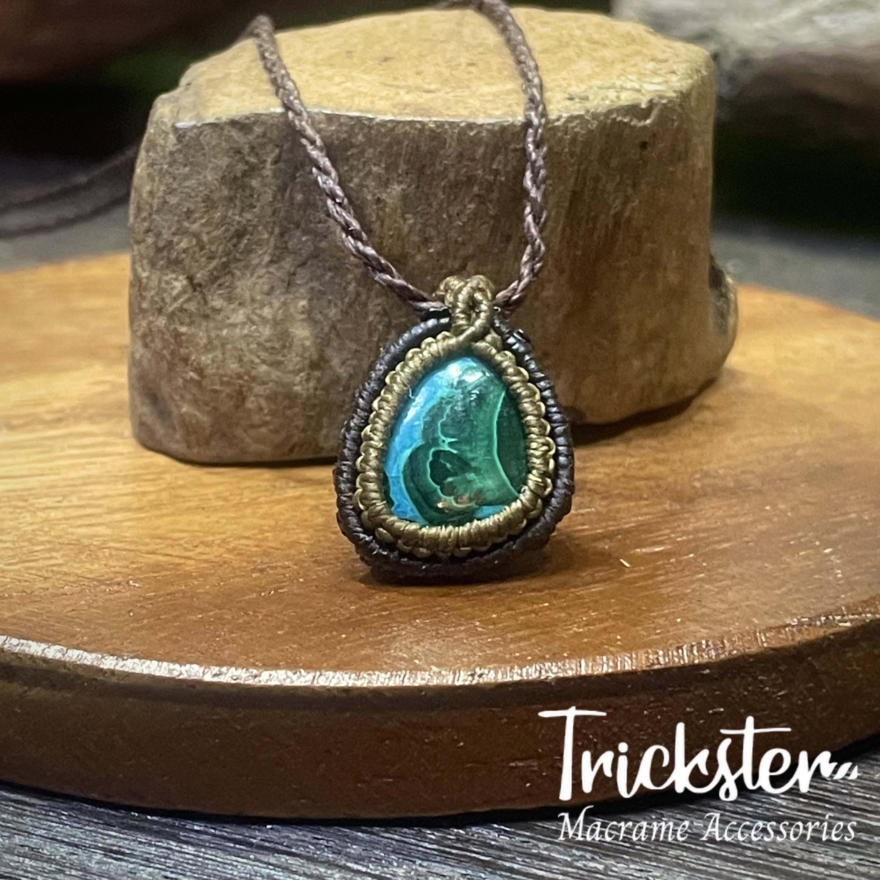 クリソコラマラカイト マクラメペンダント T246 | Trickster マクラメ