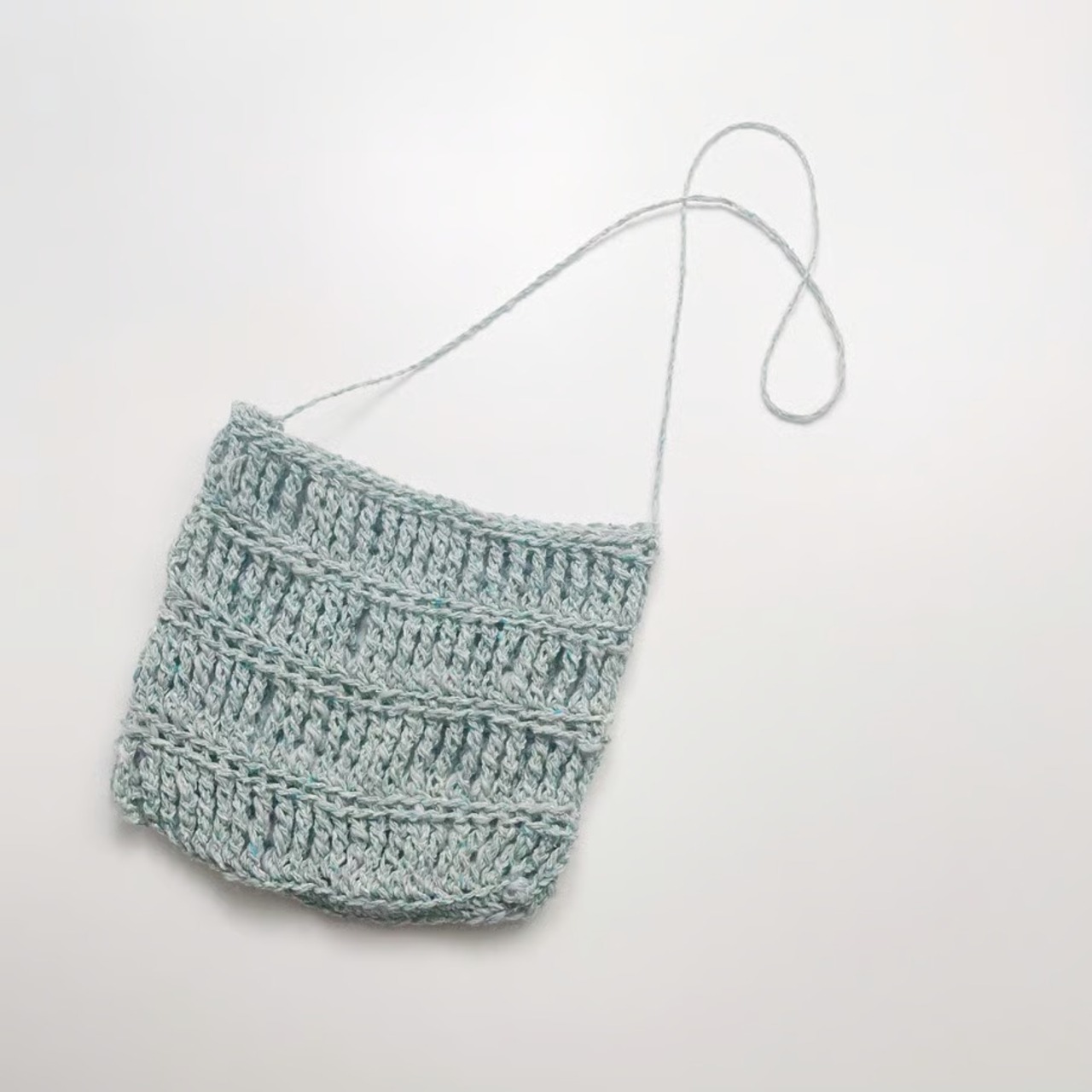 [Pattern] 三巻長編みのゆるポシェット