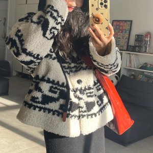 geometric pattern boa hooded jacket J00168