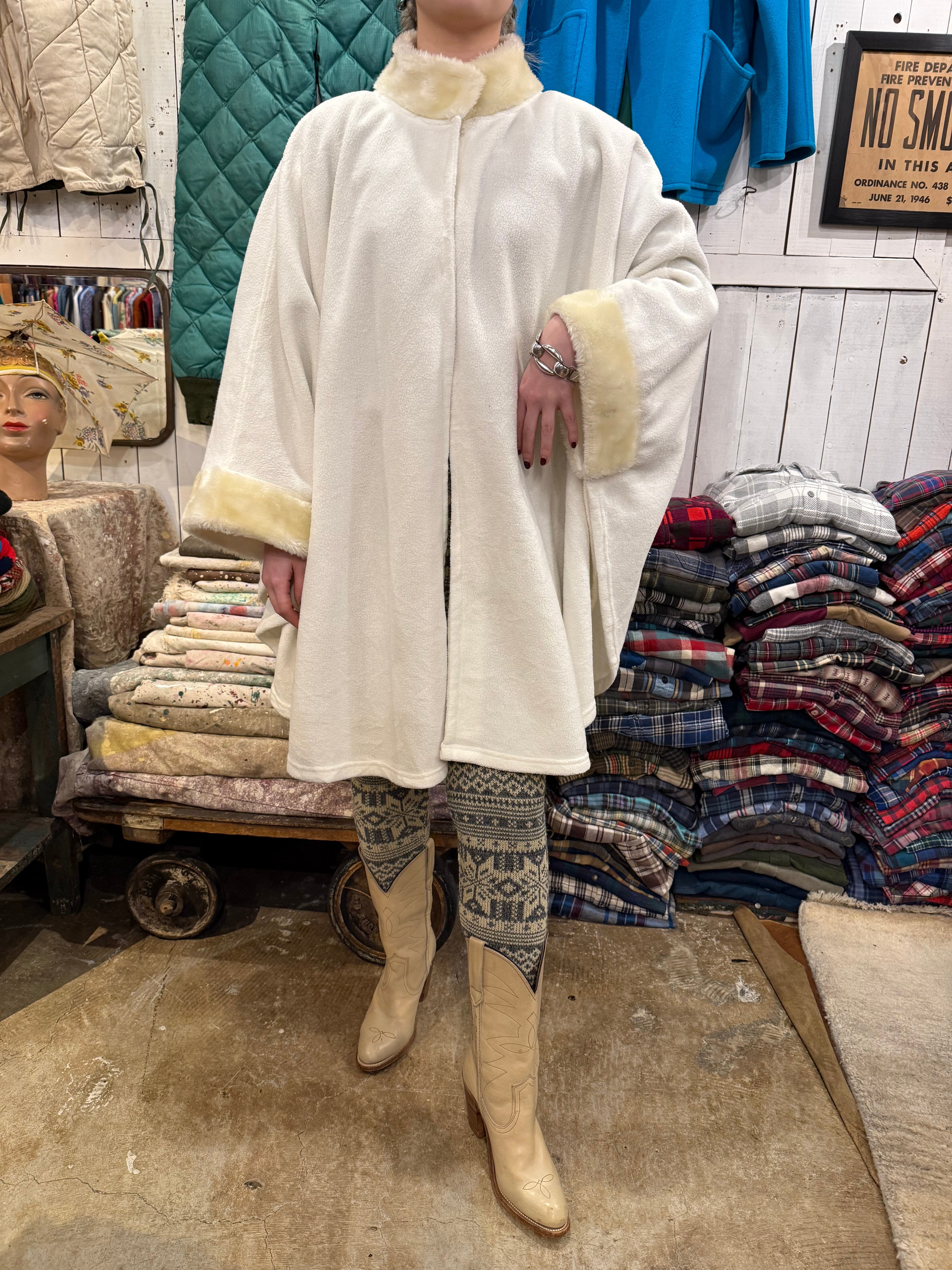 jantiques ポンチョ JANTIQUES